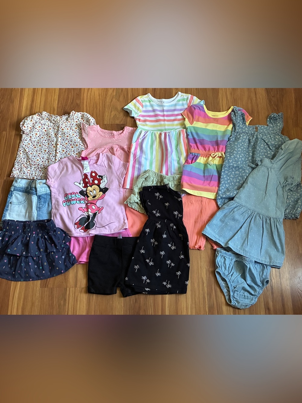 16 Piece Girls Bundle/Lot Clothes Size 18 M